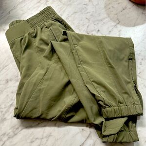 Green Old Navy Joggers